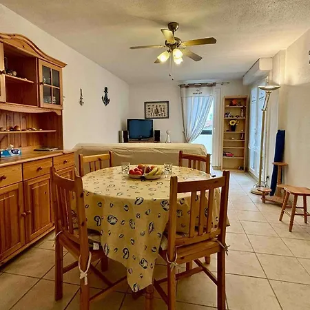 2 Pièces 4 Couchages Saint Geoges D'oléron Sgo000-611 *